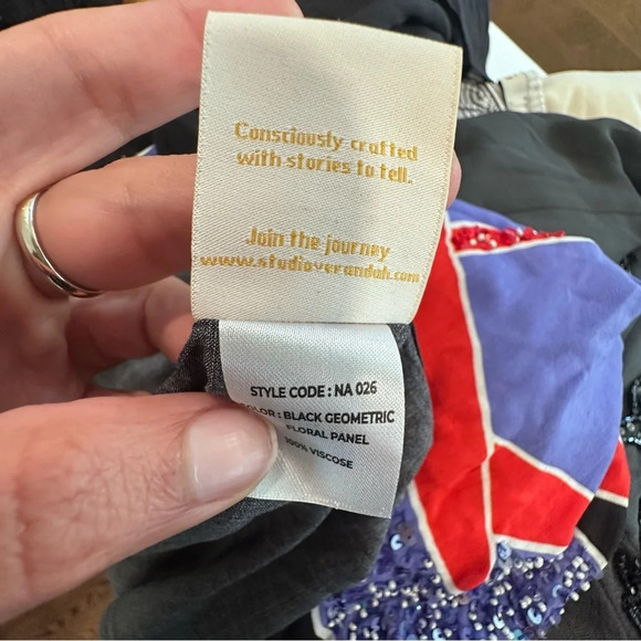 Verandah Togg Sunset Hand-Beaded Cold-Shoulder Maxi Dress. Size Medium - Picture 11 of 13